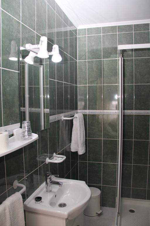 Residencial Montanhês Hotel Vila Real Luaran gambar